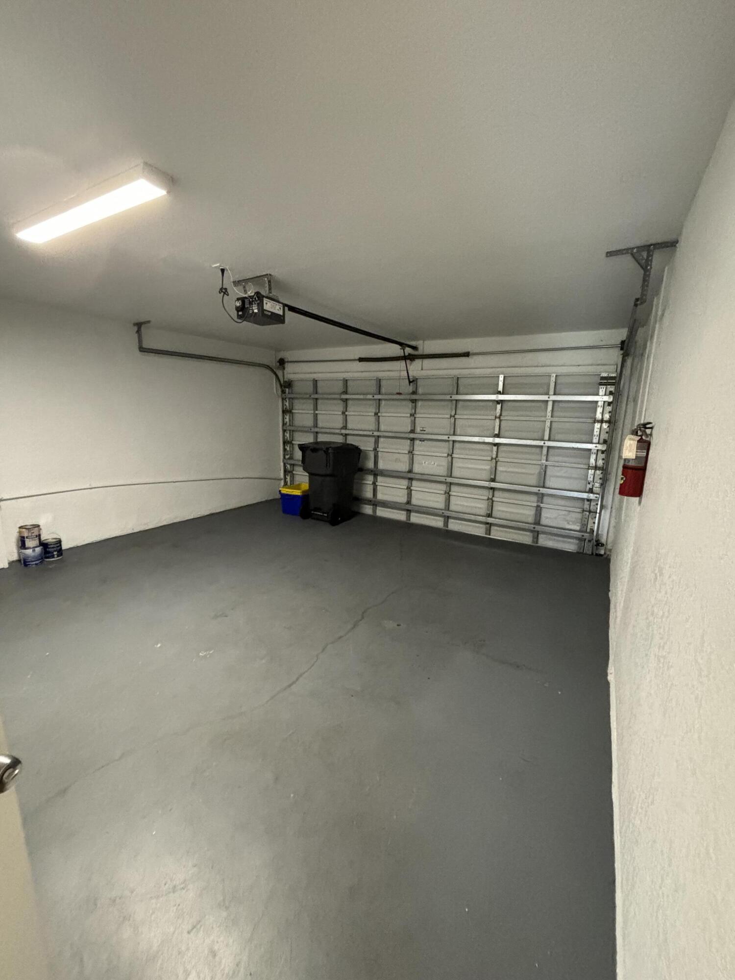 HAMPTON HOMES - Residential Lease