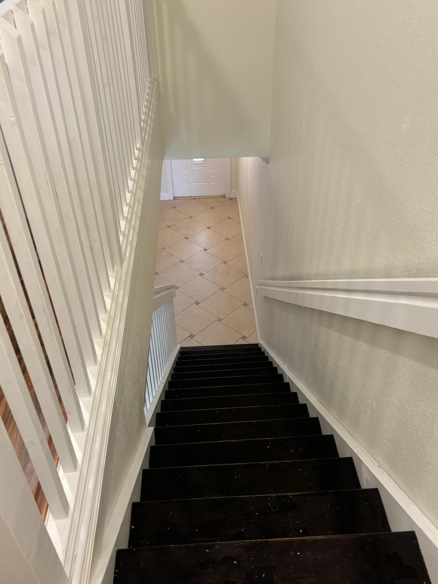 HAMPTON HOMES - Residential Lease