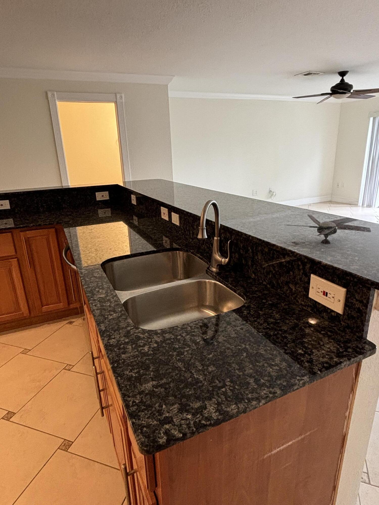 HAMPTON HOMES - Residential Lease