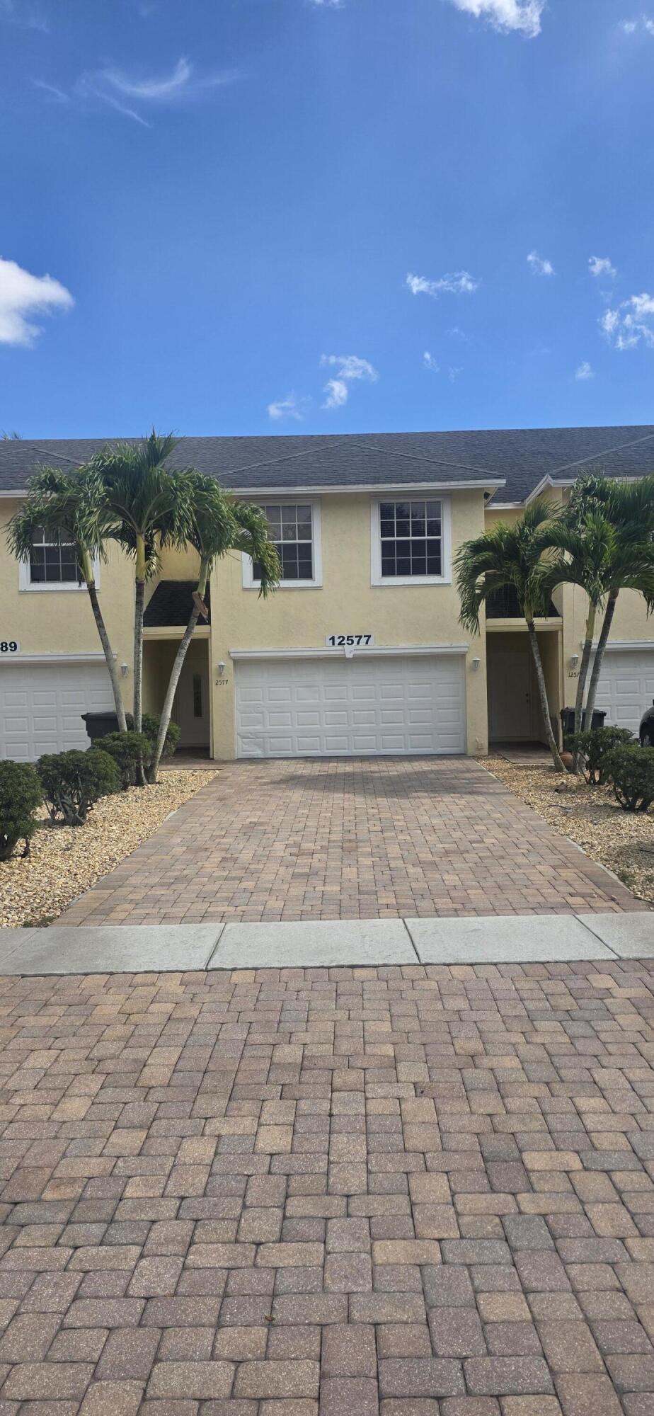 HAMPTON HOMES - Residential Lease