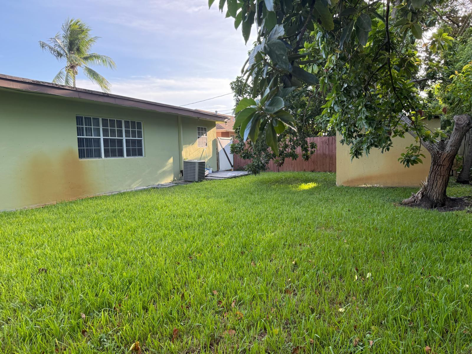 Sunrise Golf Village Sec - Residential