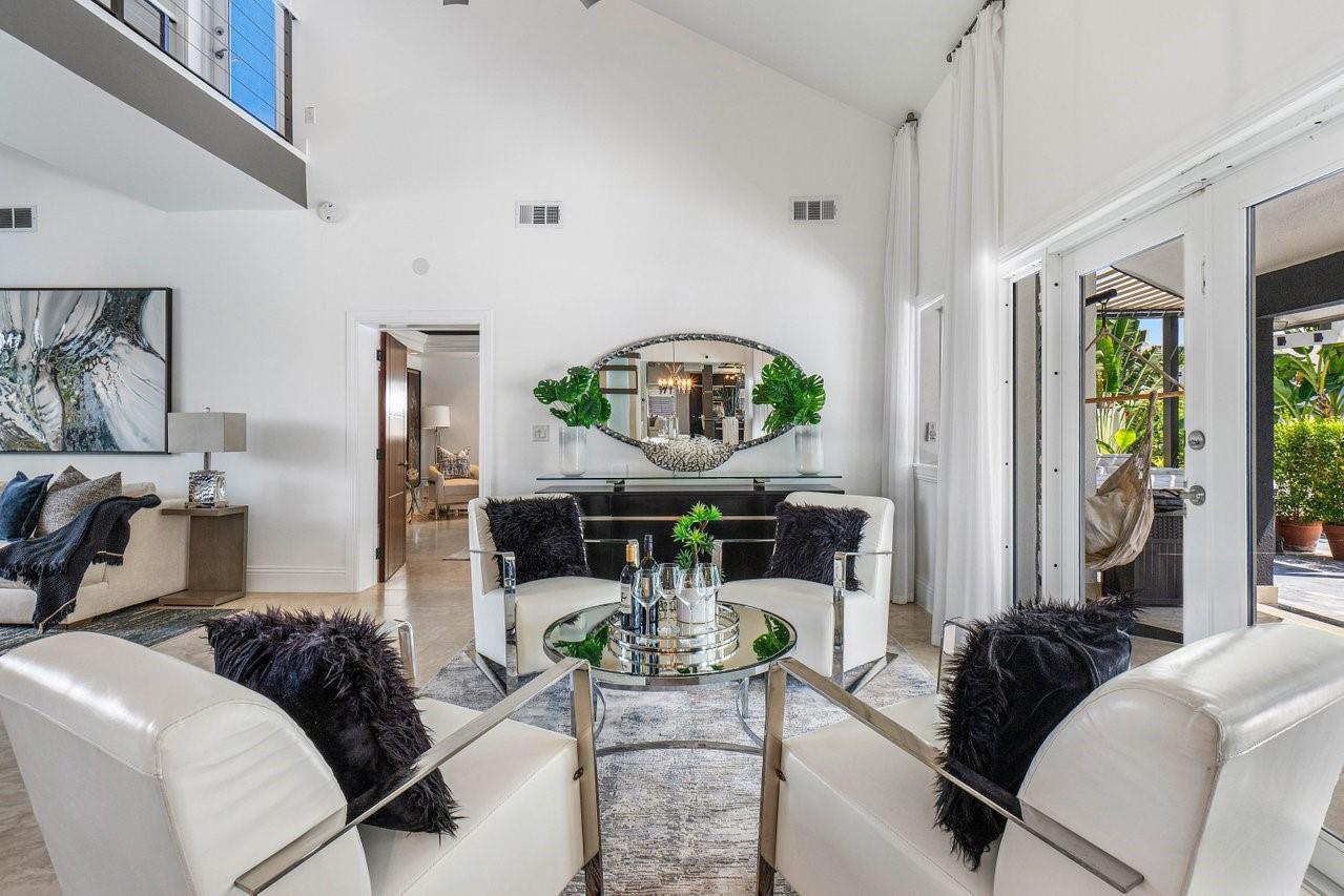 CORAL RIDGE COUNTRY CLUB - Residential