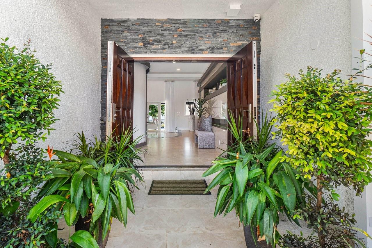 CORAL RIDGE COUNTRY CLUB - Residential