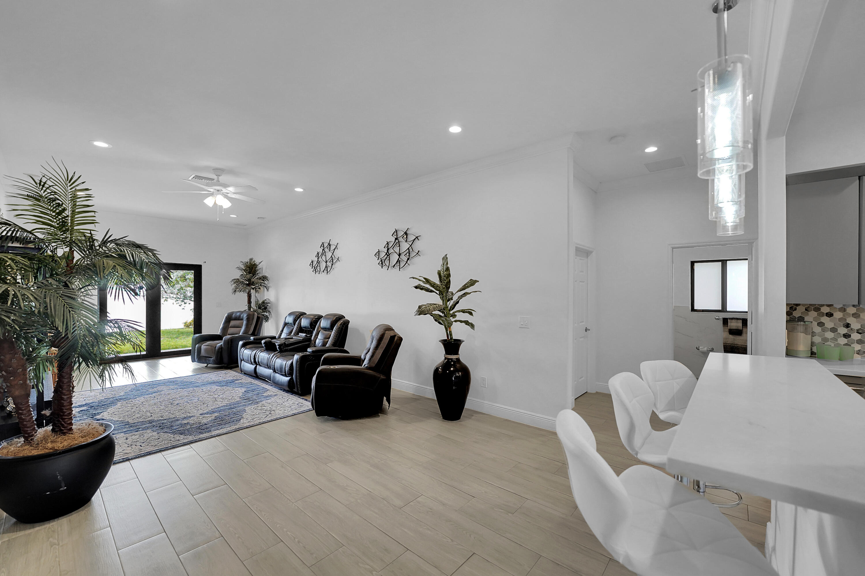 CARVER RANCHES - Residential