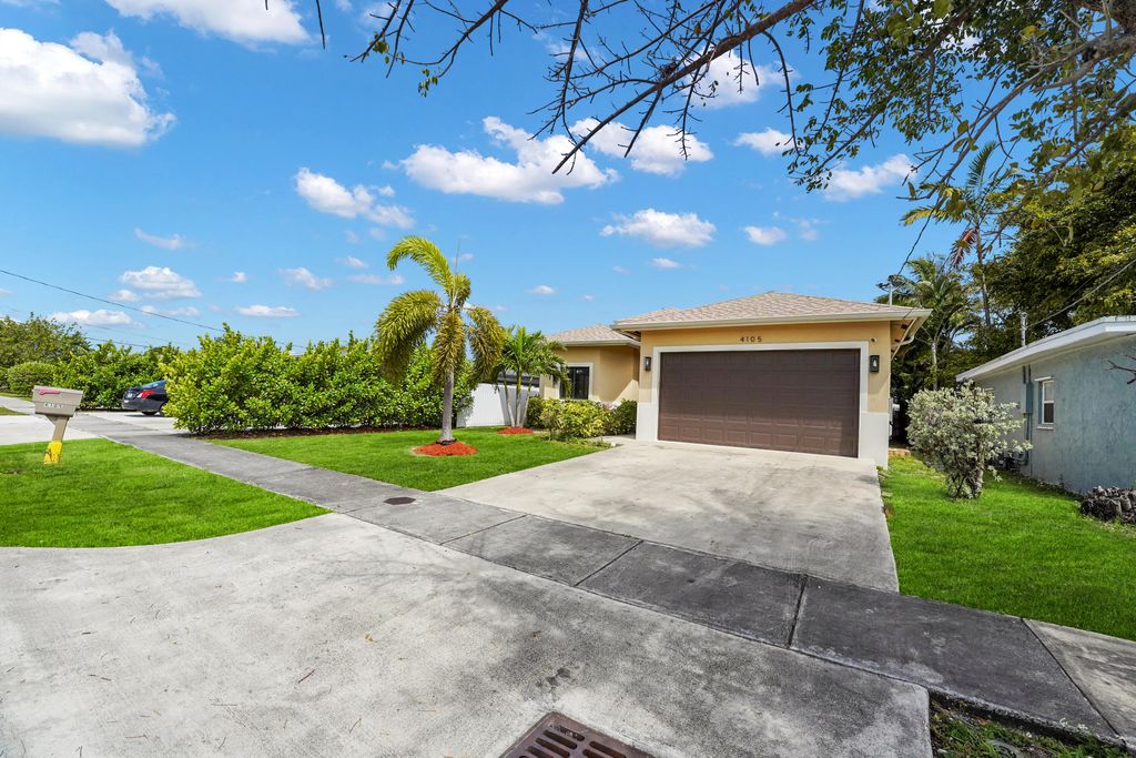 Photo of 4105 SW 23rd Street, West Park, FL 33023 (MLS # B26010914)