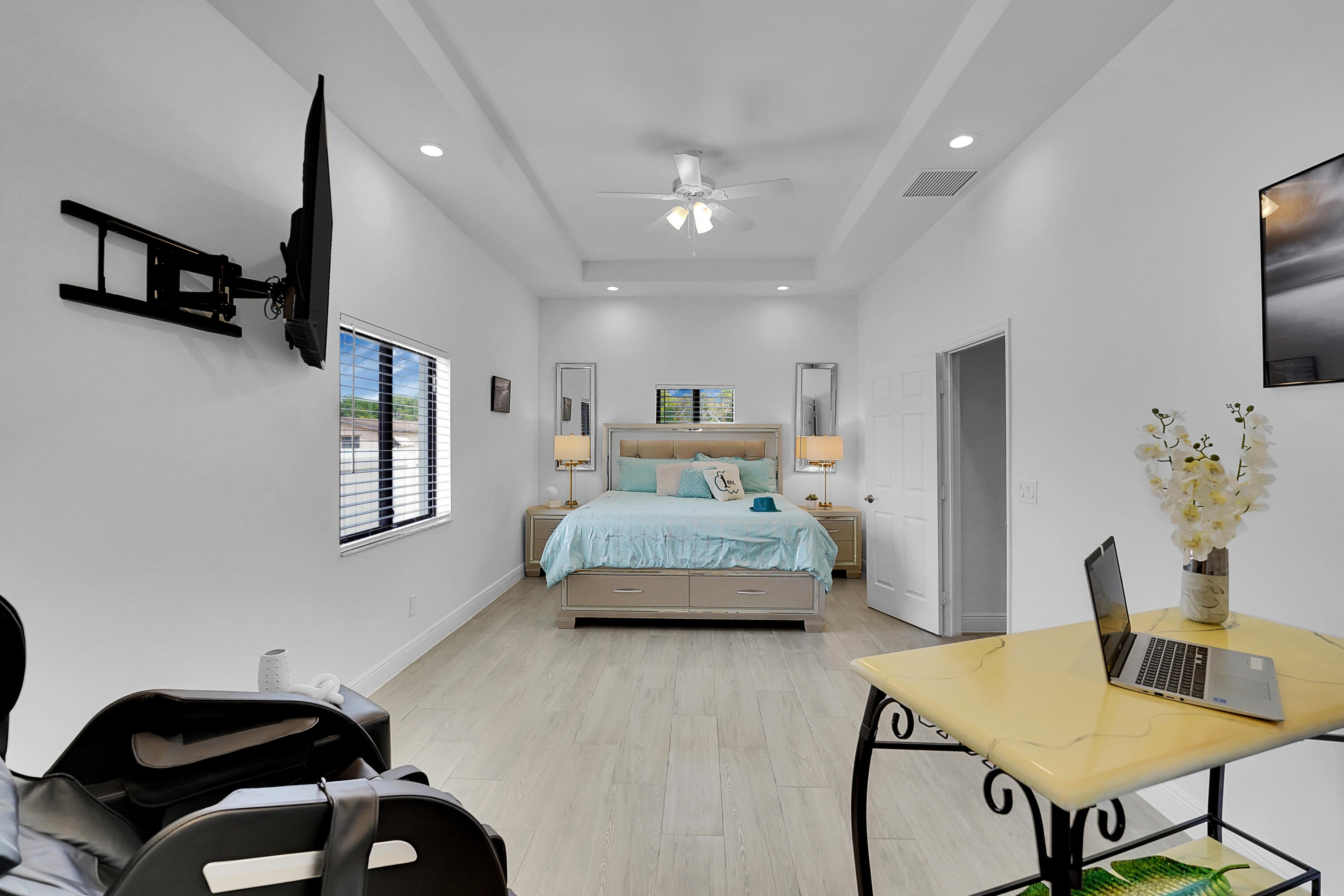 CARVER RANCHES - Residential