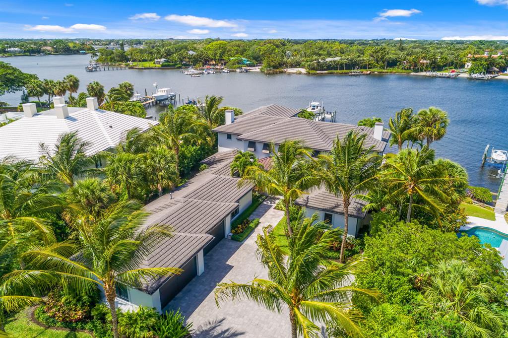 RIVERSIDE on the LOX - Residential