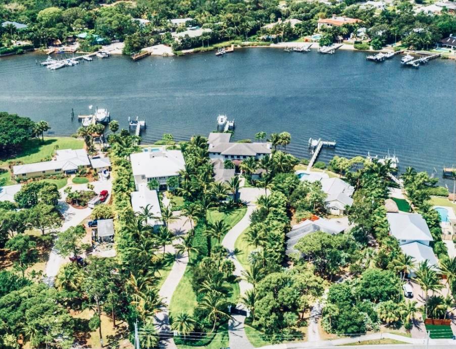 RIVERSIDE on the LOX - Residential