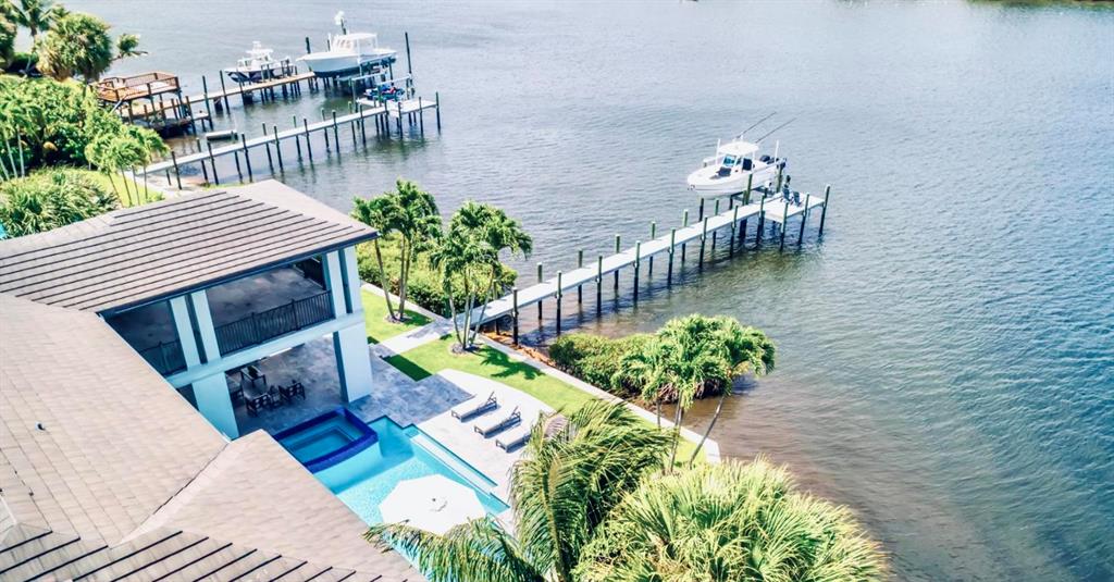 RIVERSIDE on the LOX - Residential