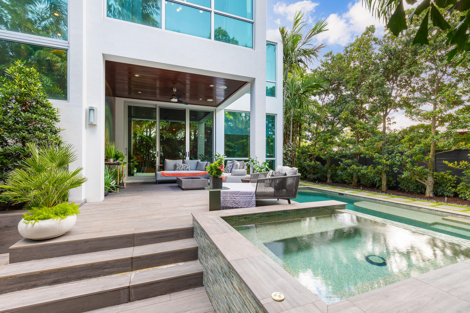 Seagate - Residential