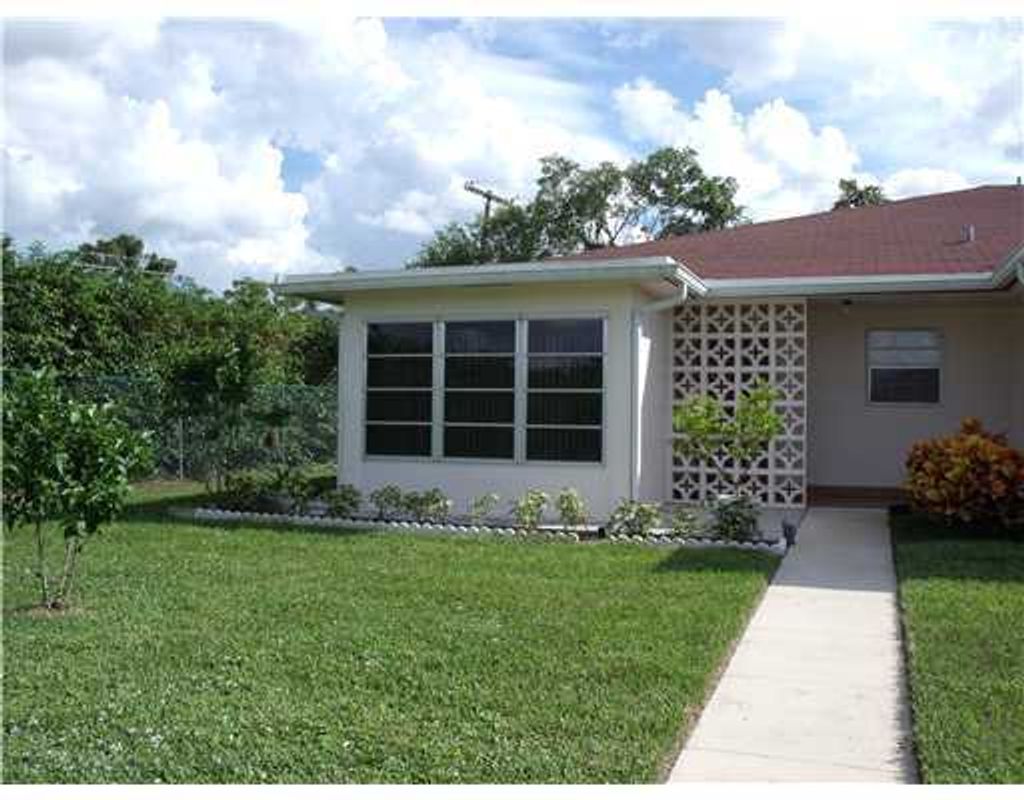Photo of 4510 NW 2nd Street #A, Delray Beach, FL 33445 (MLS # R11168137)