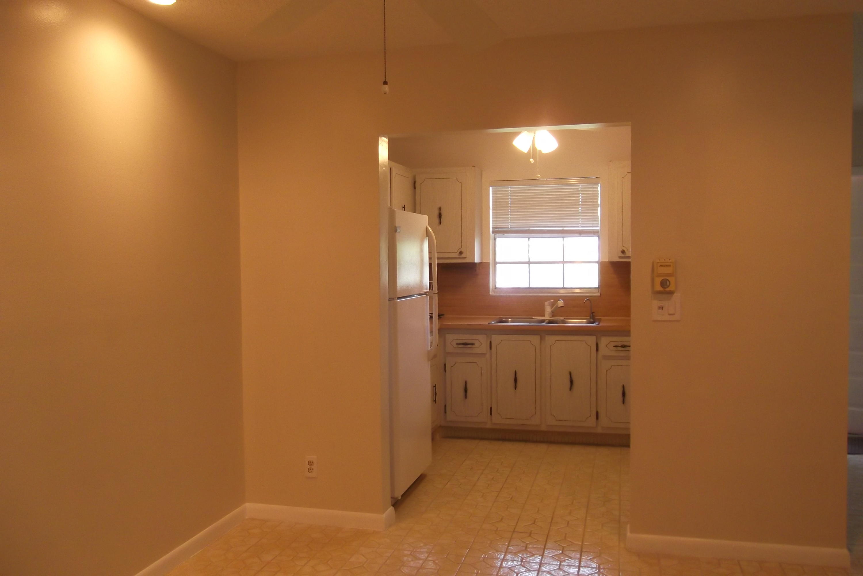 HIGH POINT OF DELRAY SEC 7 CONDO - Residential Lease