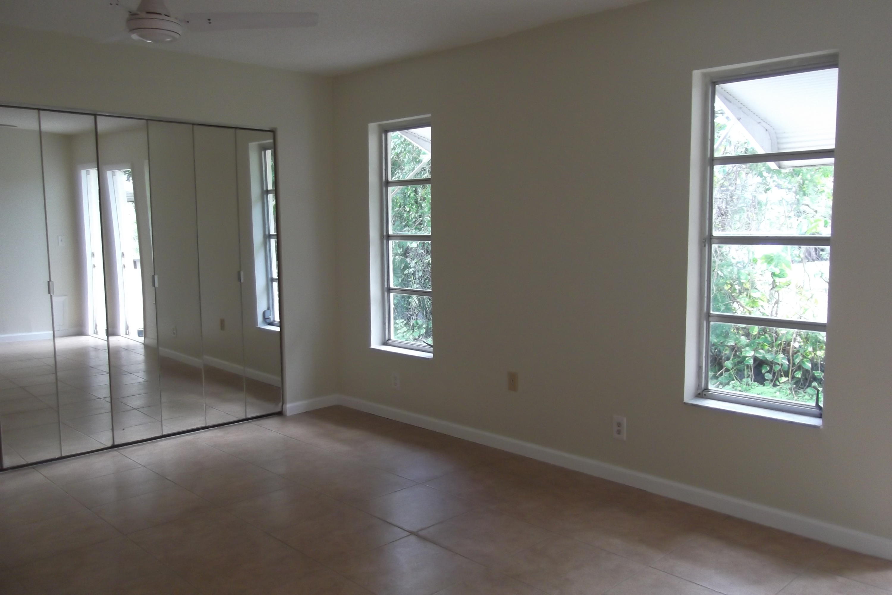 HIGH POINT OF DELRAY SEC 7 CONDO - Residential Lease