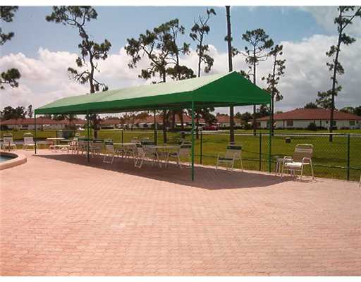 HIGH POINT OF DELRAY SEC 7 CONDO - Residential Lease