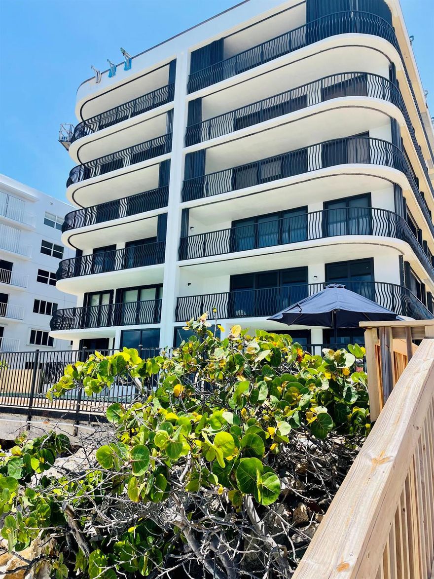 OCEANFRONT # Bed 3.5 Bath Renovated Condo In Boutique Building .Beach Inspired Decor Garage Parking . Facial Recognition Security System,Close to Eau Palm Beach Resort and Spa, Plaza Del Ma,r Restaurants Shopping and Palm Beach Airport..