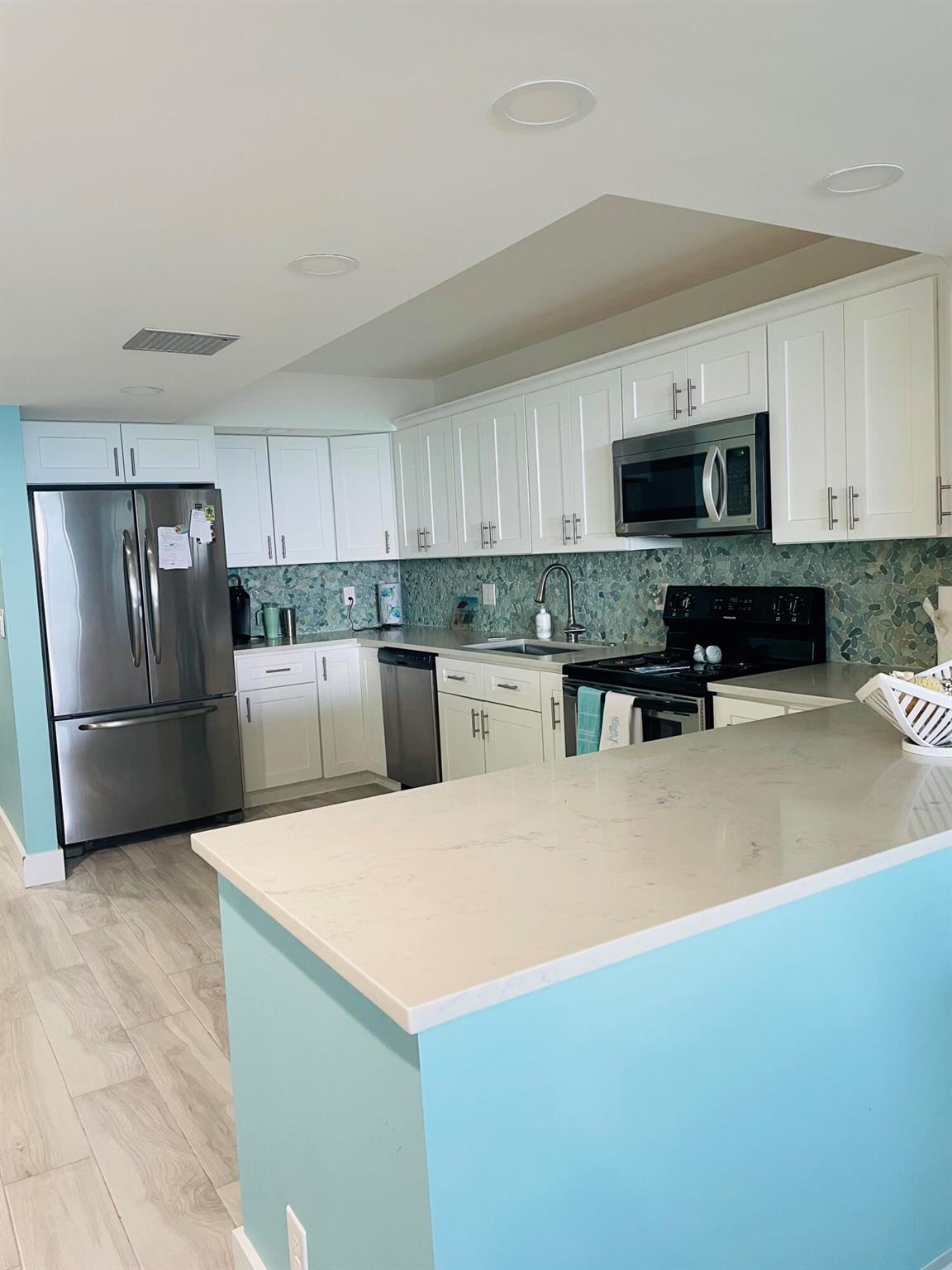 La Pensee - Residential Lease