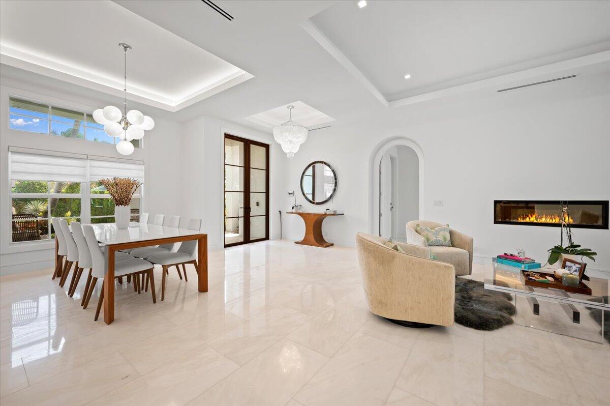 JUPITER INLET BEACH COLONY - Residential