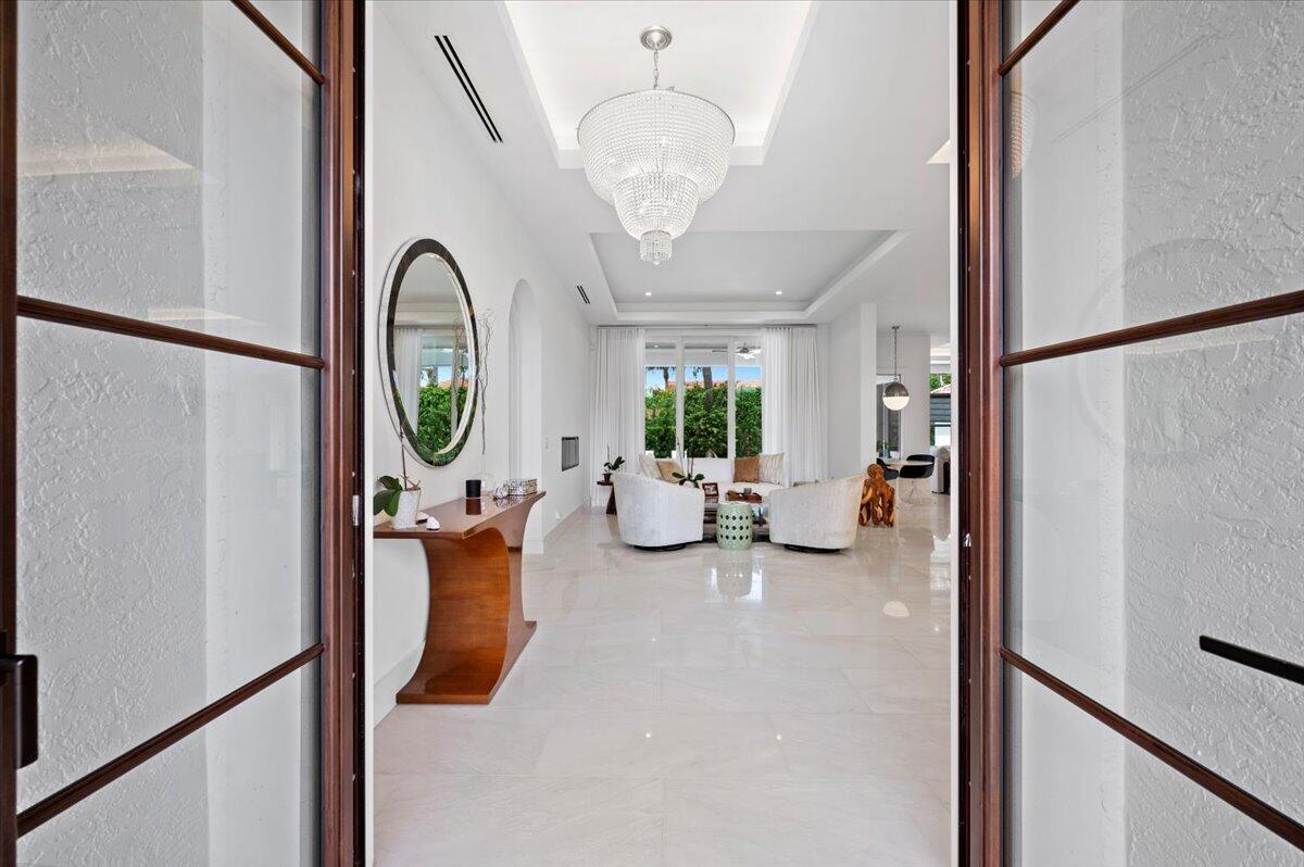 JUPITER INLET BEACH COLON - Residential