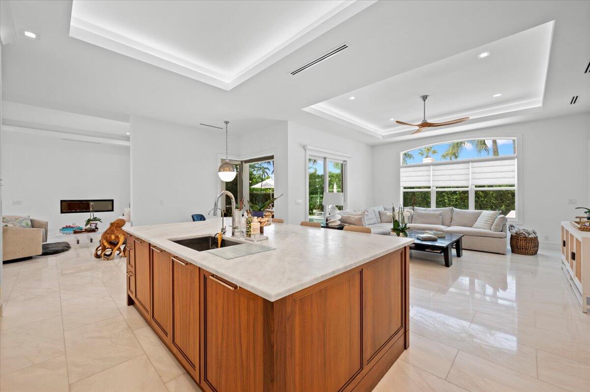 JUPITER INLET BEACH COLONY - Residential