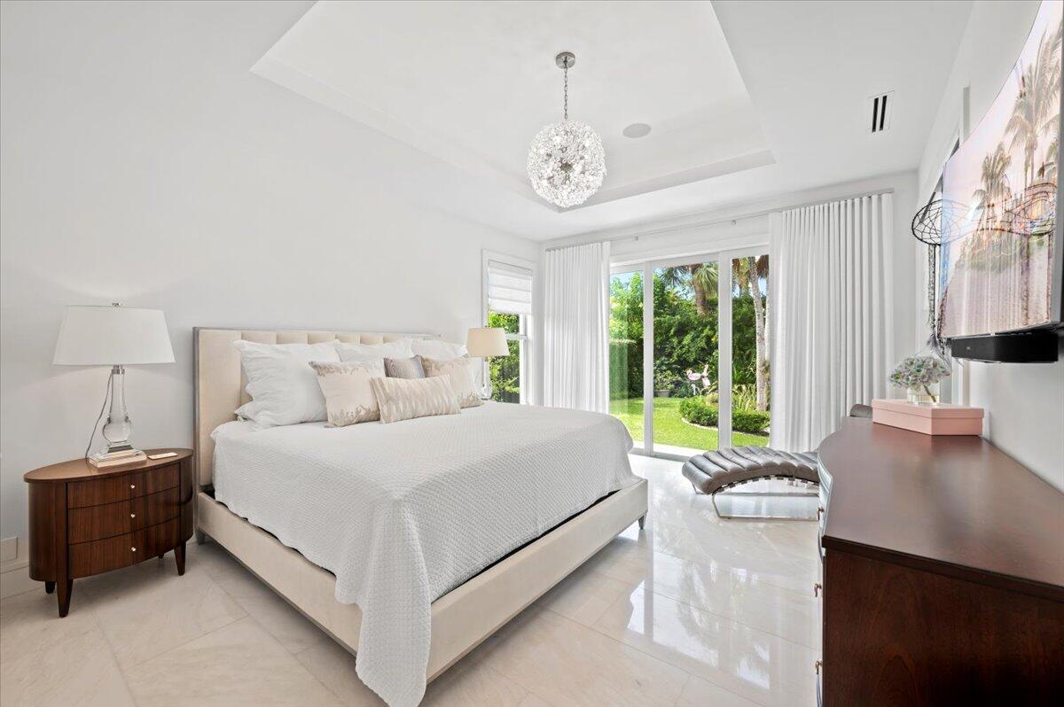 JUPITER INLET BEACH COLONY - Residential