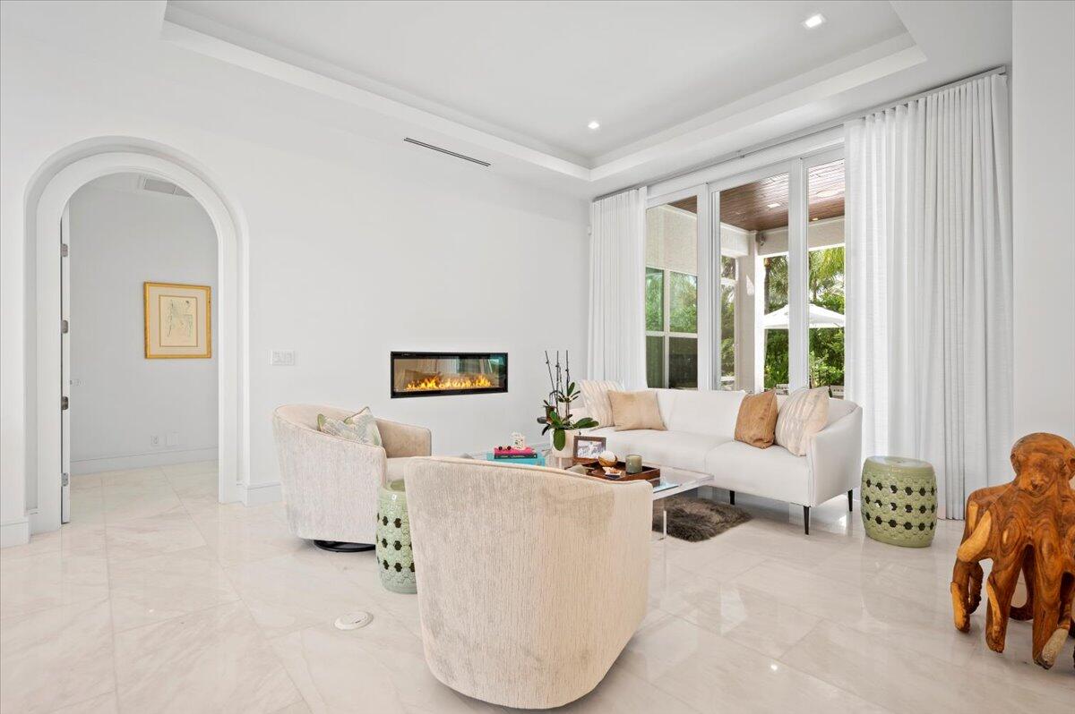 JUPITER INLET BEACH COLONY - Residential