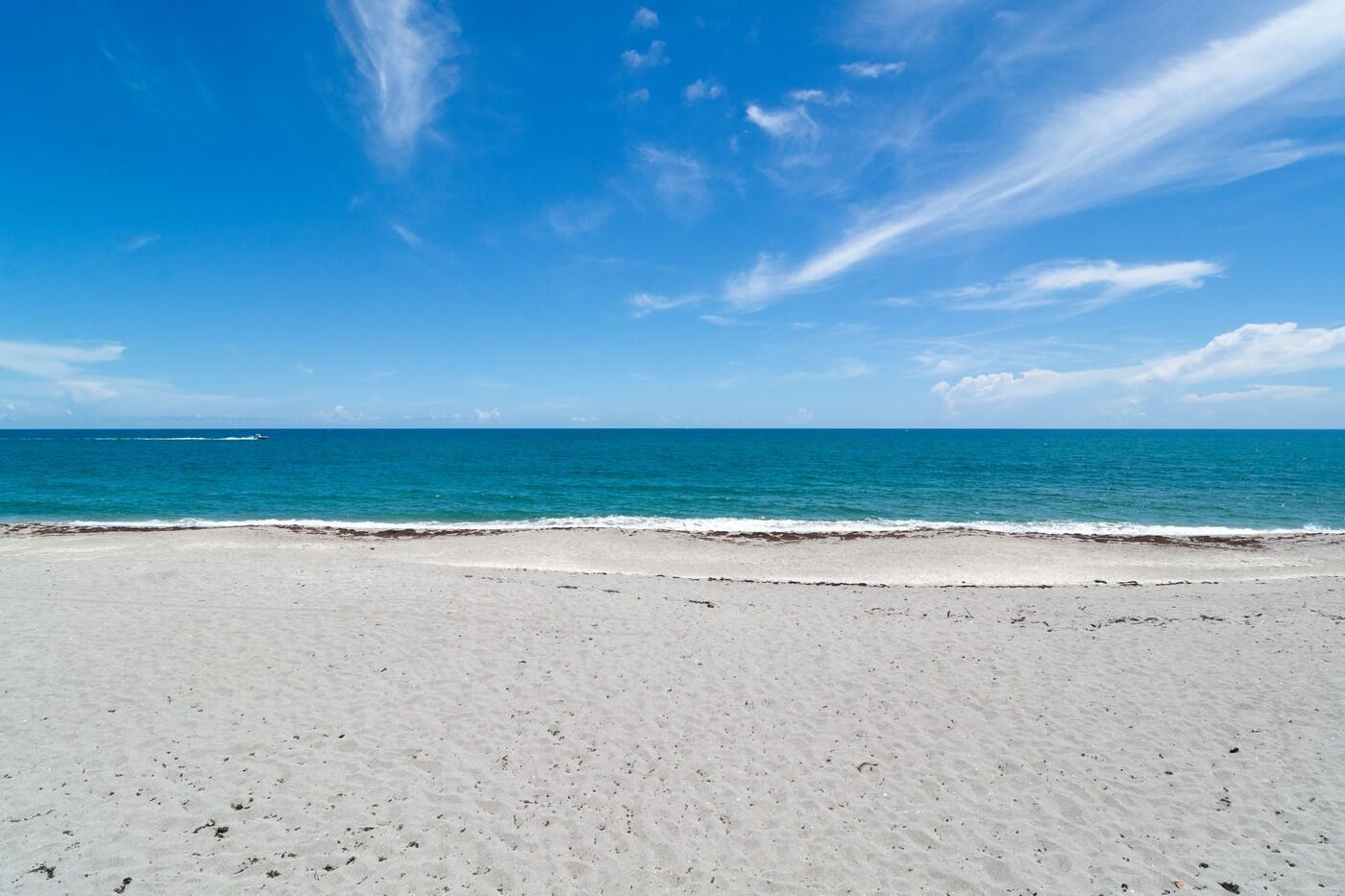 JUPITER INLET BEACH COLON - Residential