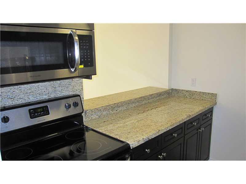 PROMENADE AT KENDALE LAKE - Residential Lease