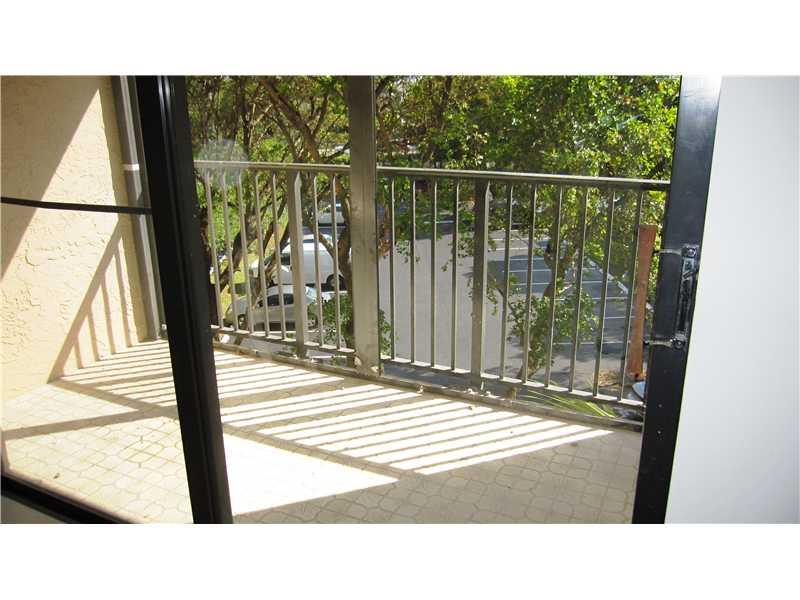 PROMENADE AT KENDALE LAKE - Residential Lease