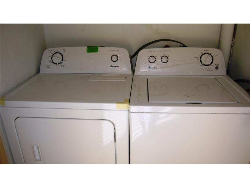 PROMENADE AT KENDALE LAKE - Residential Lease