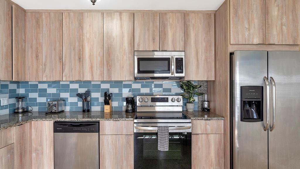 LAKE WORTH TOWN OF - Residential Lease