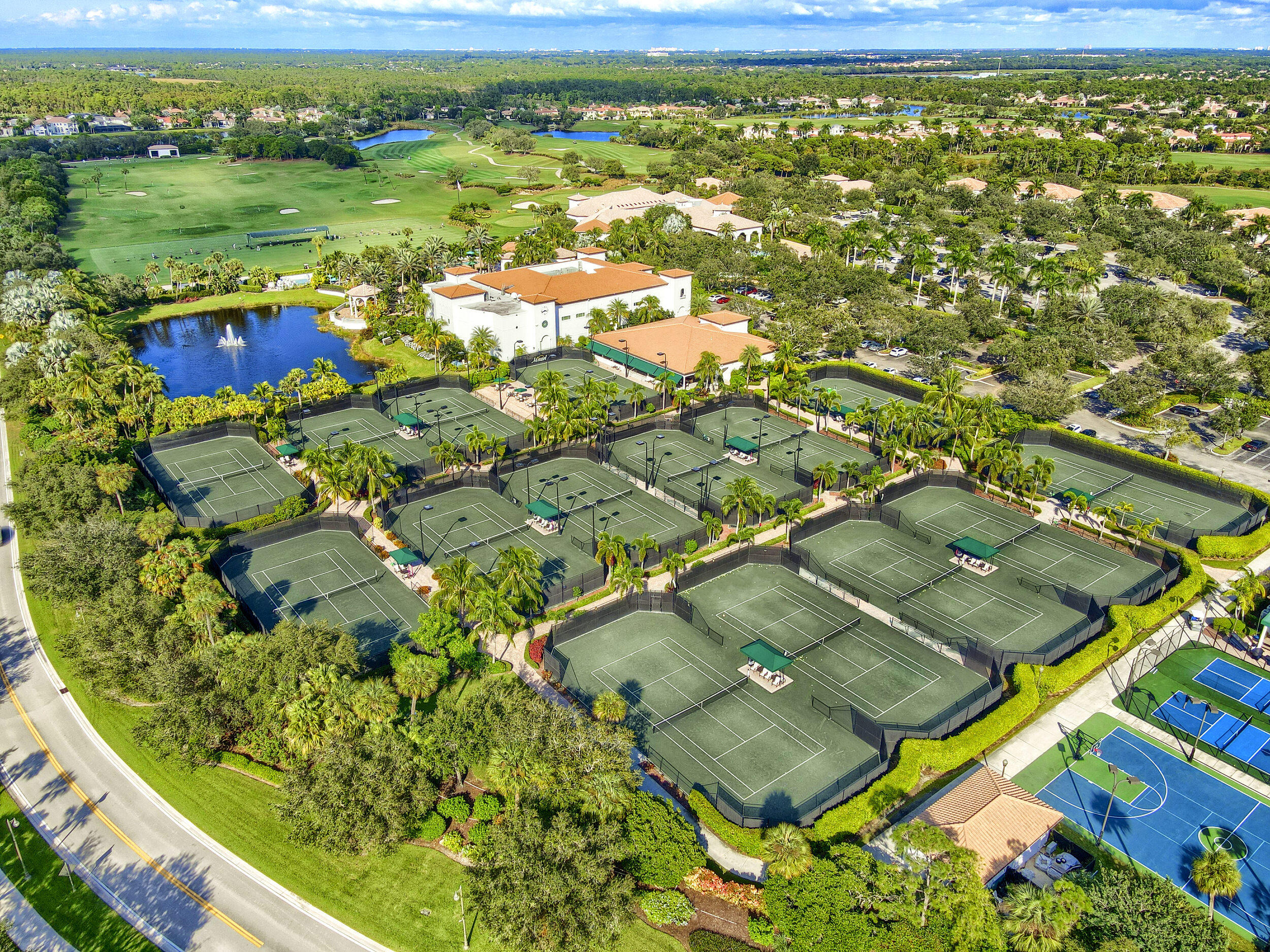 MIRASOL QUANTERA - Residential