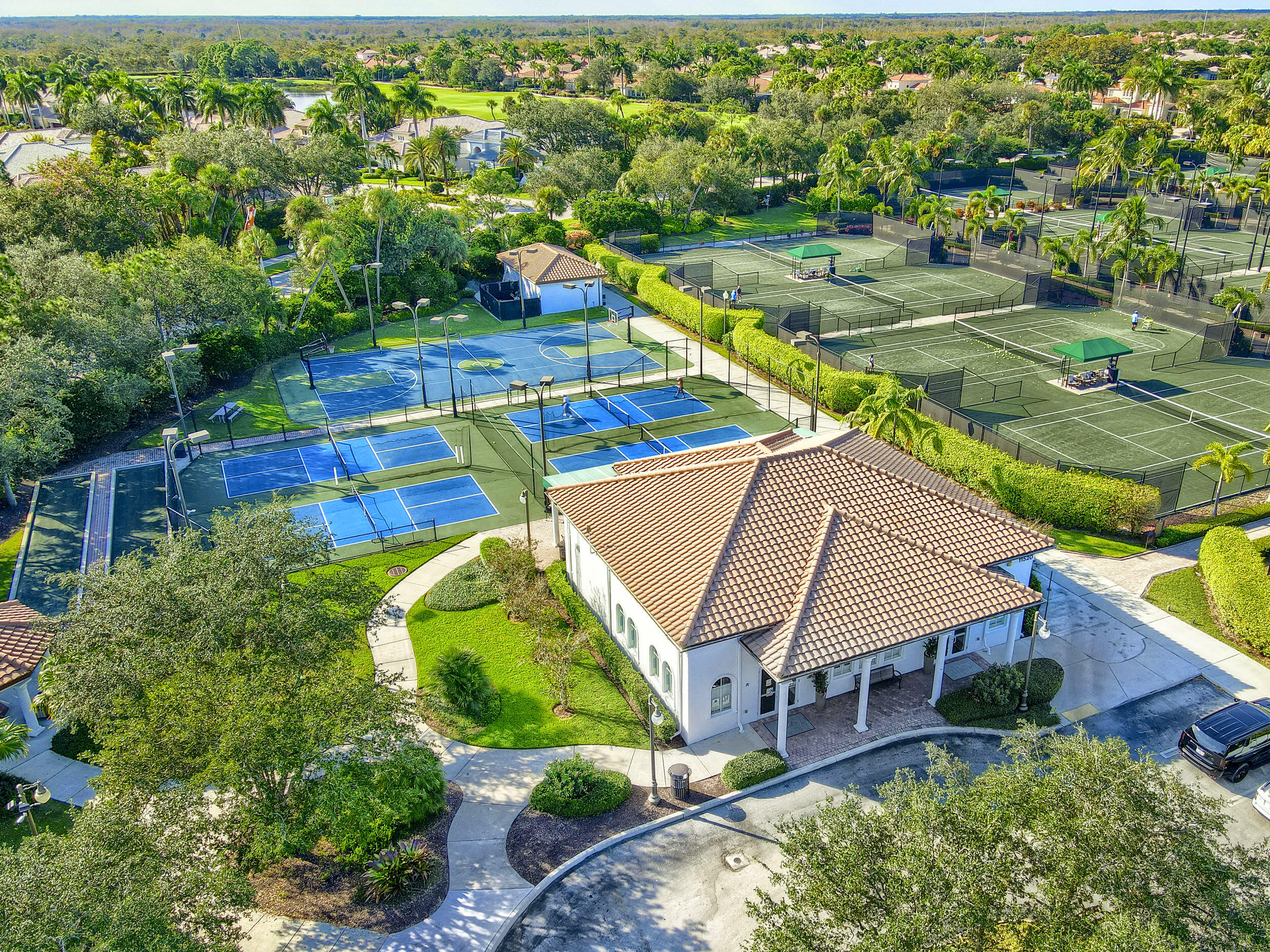 MIRASOL QUANTERA - Residential