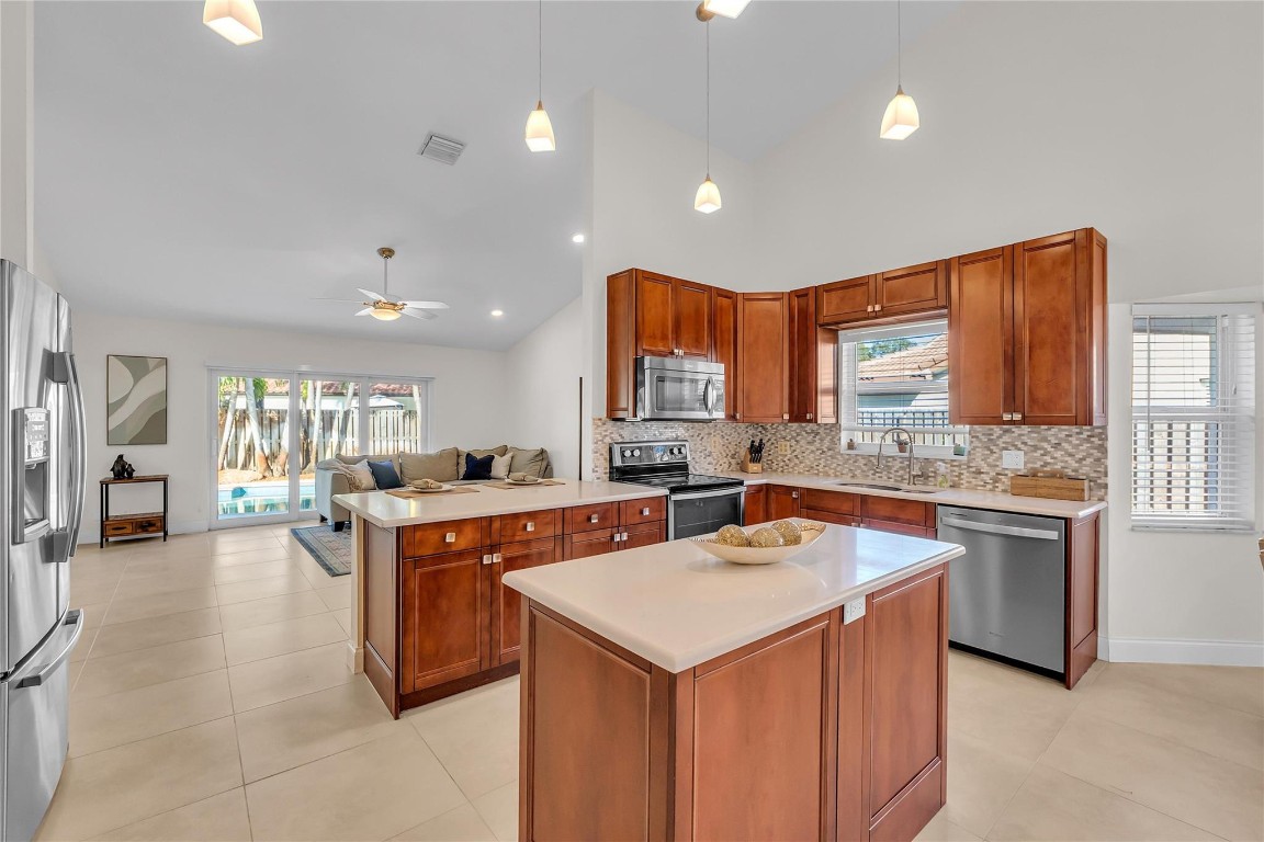 FAIRCREST HEIGHTS - Residential