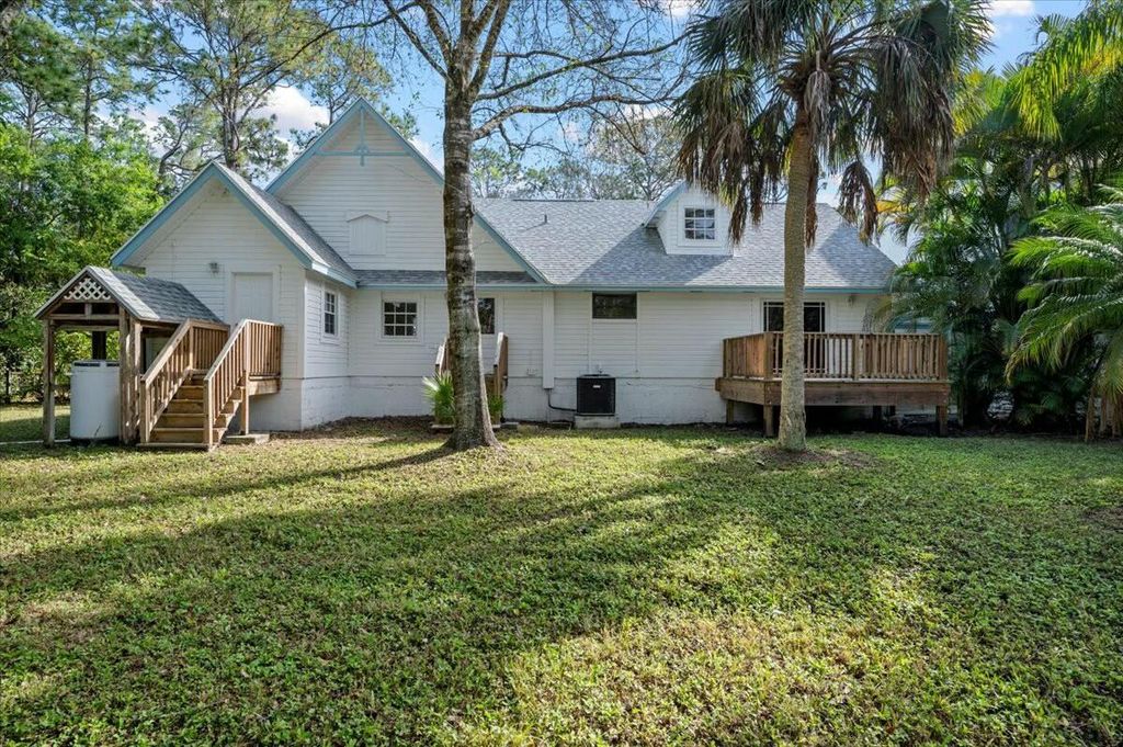 Photo of 17647 112th Drive N, Jupiter, FL 33478 (MLS # R11073976)