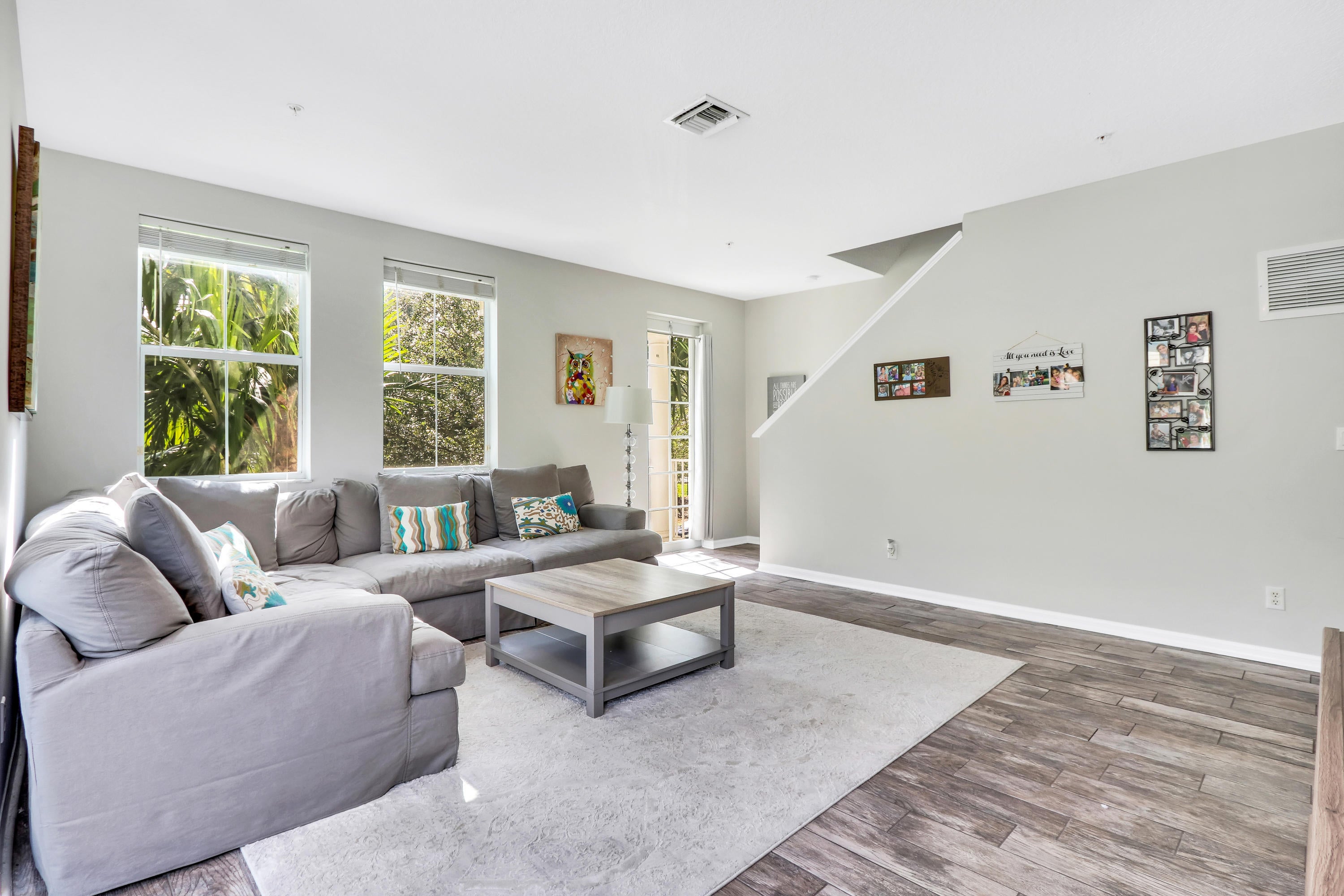 4106 Greenway Drive