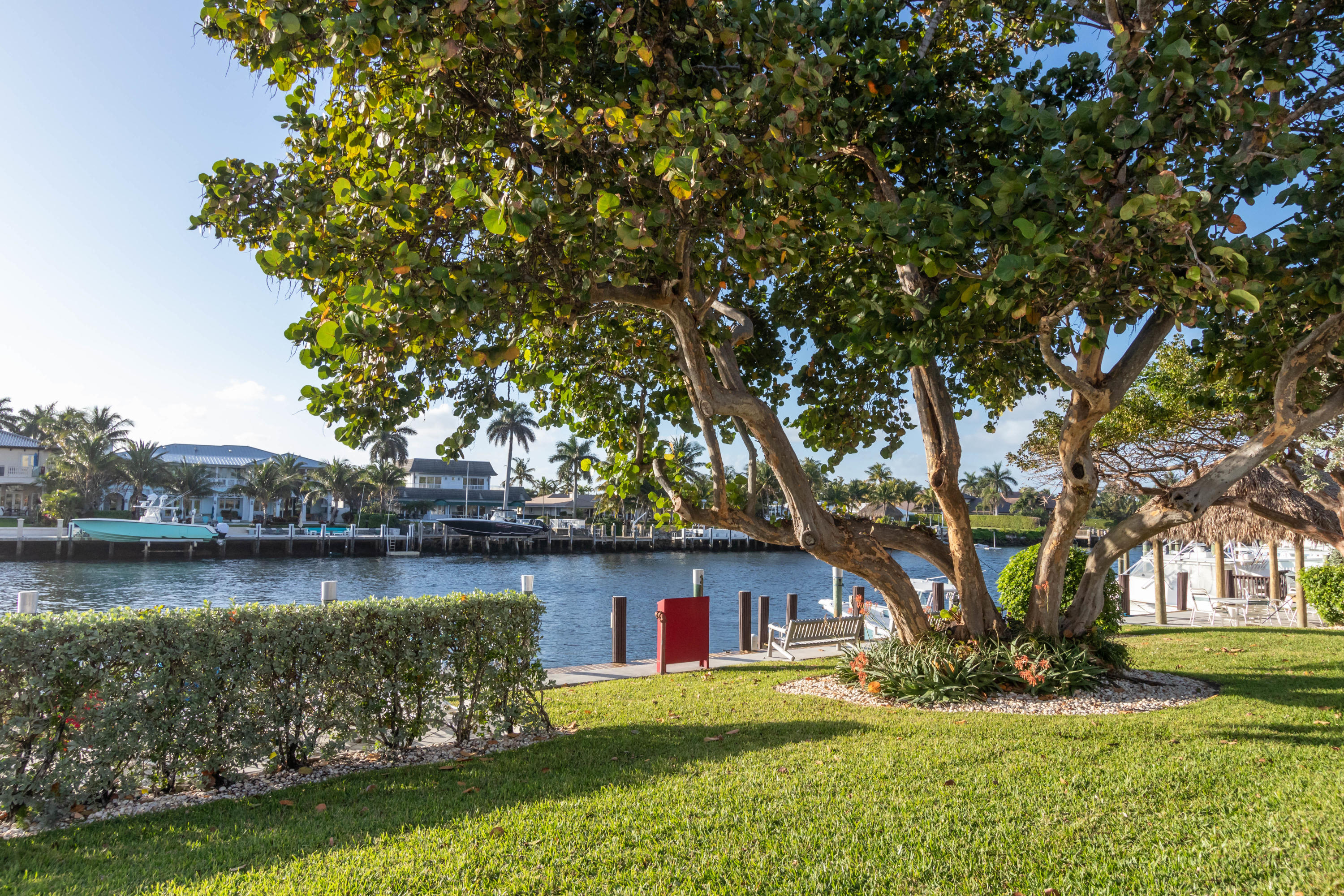 DIAMONDHEAD CONDO - Residential Lease