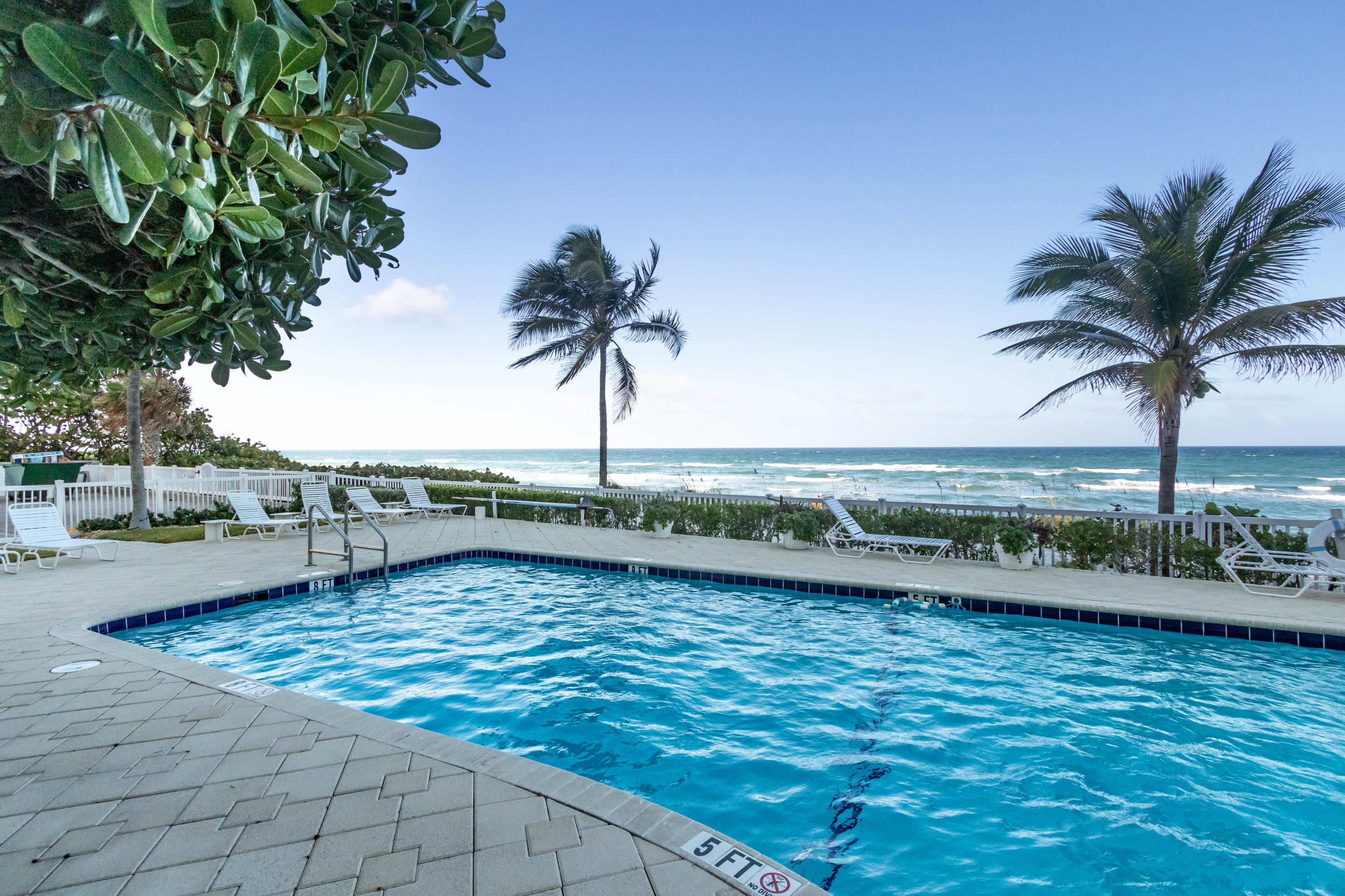 DIAMONDHEAD CONDO - Residential Lease