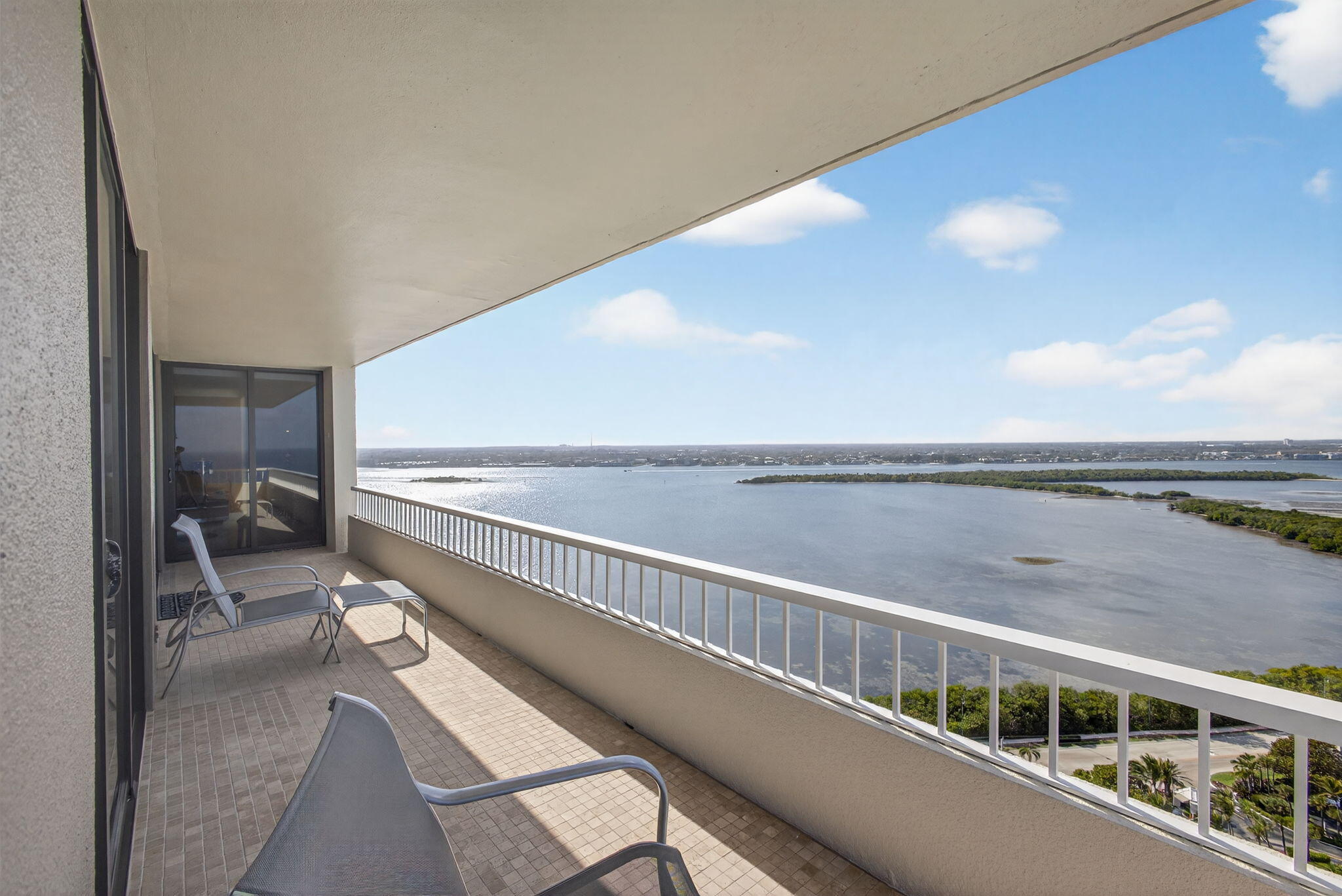 WATER GLADES CONDO - Residential