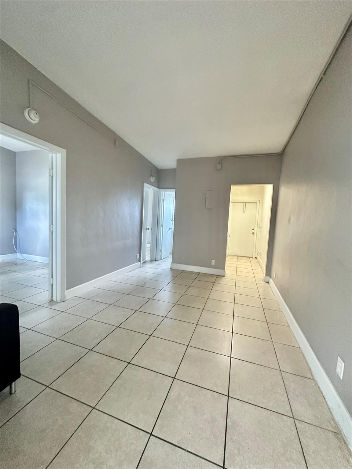 Dorsey Park First Add 21- - Residential Lease