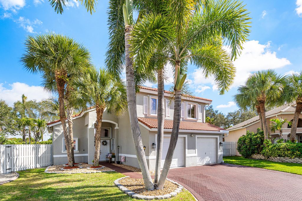 Photo of 5077 Prairie Dunes Village Circle, Lake Worth, FL 33463 (MLS # R11164755)