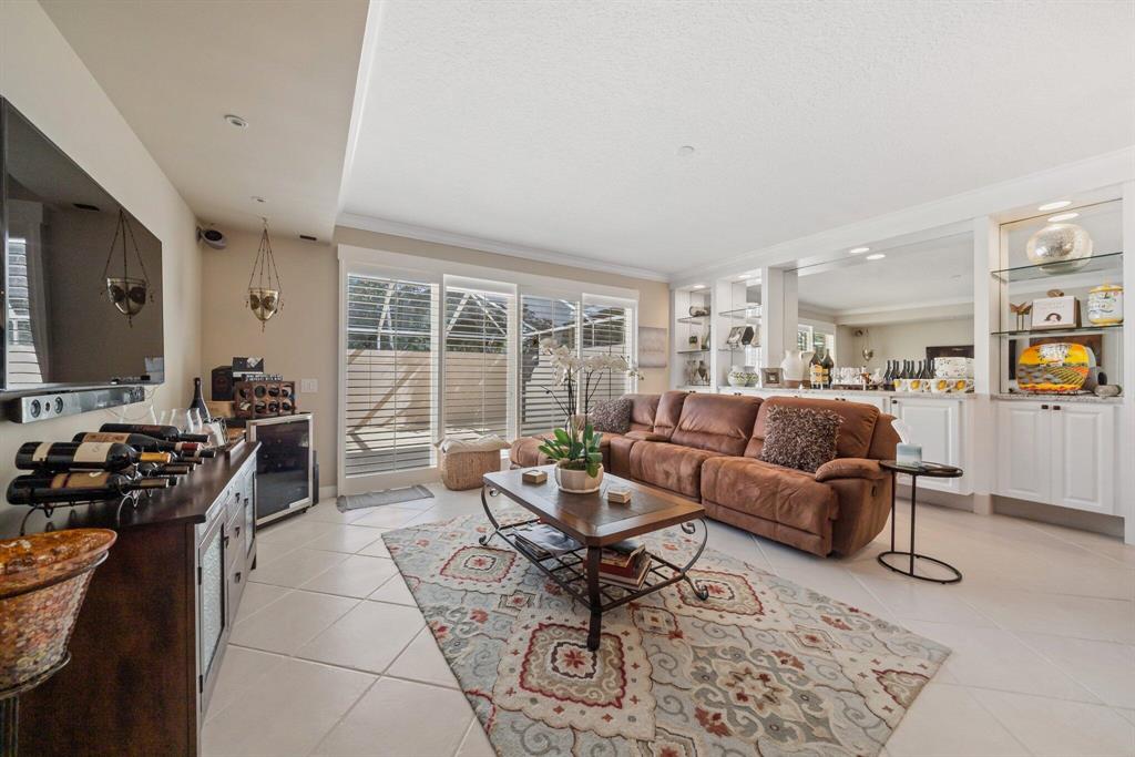 RIVERWALK PL 6 - Residential Lease