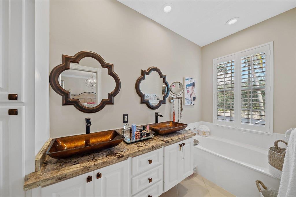 RIVERWALK PL 6 - Residential Lease