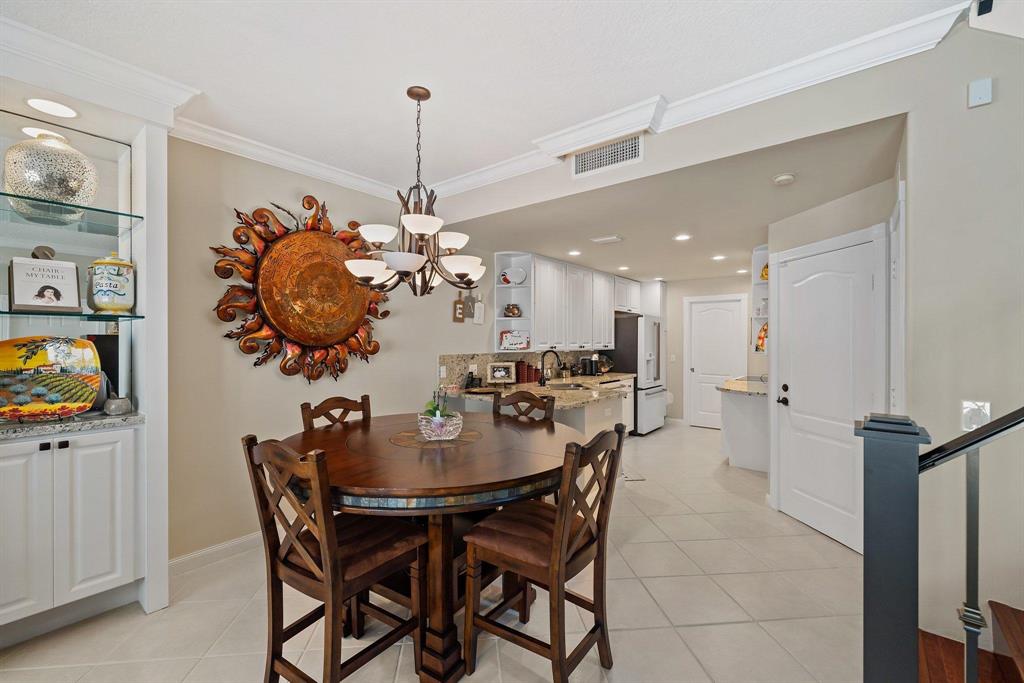 RIVERWALK PL 6 - Residential Lease