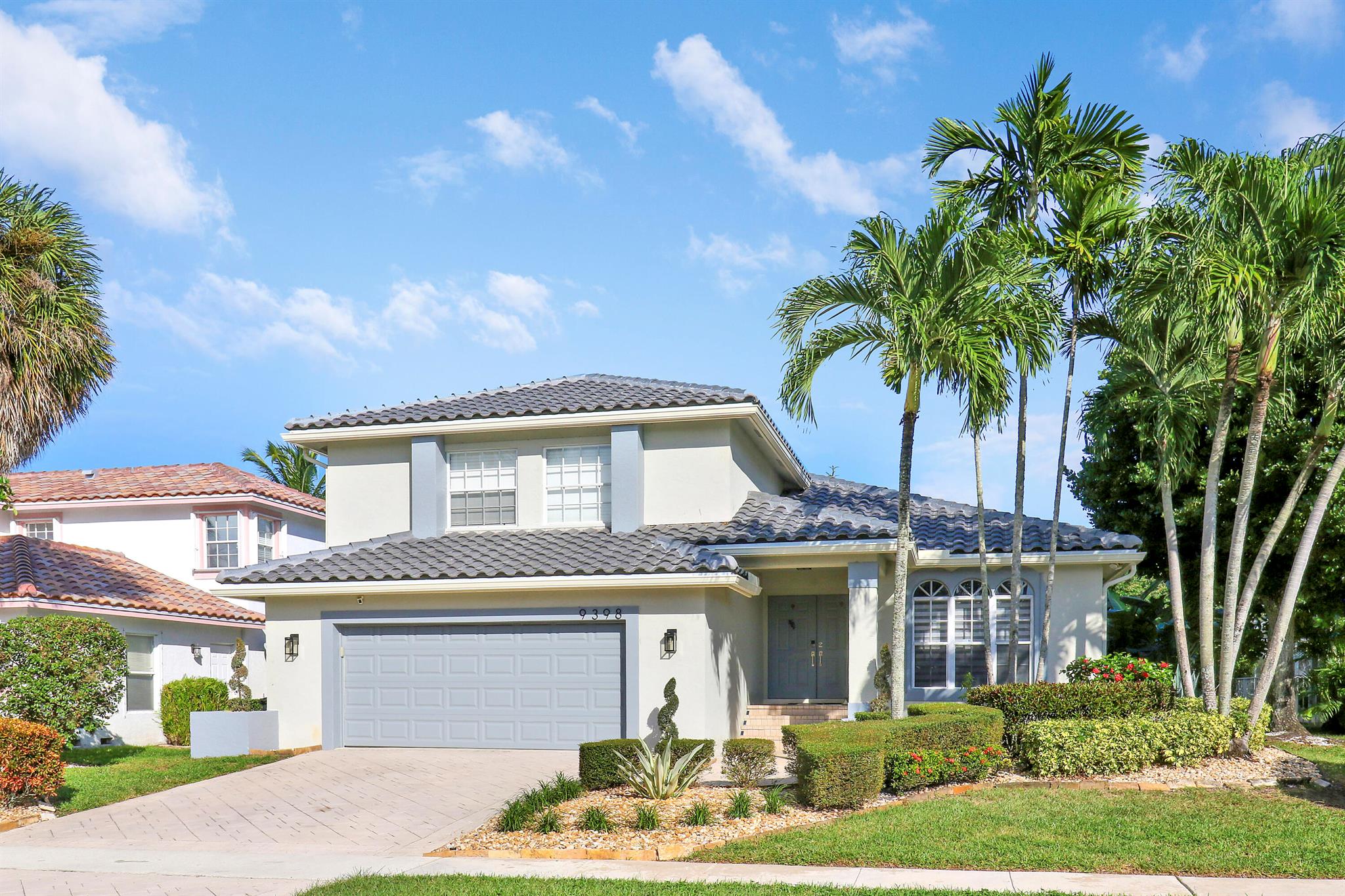 BOYNTON WATERS - Residential