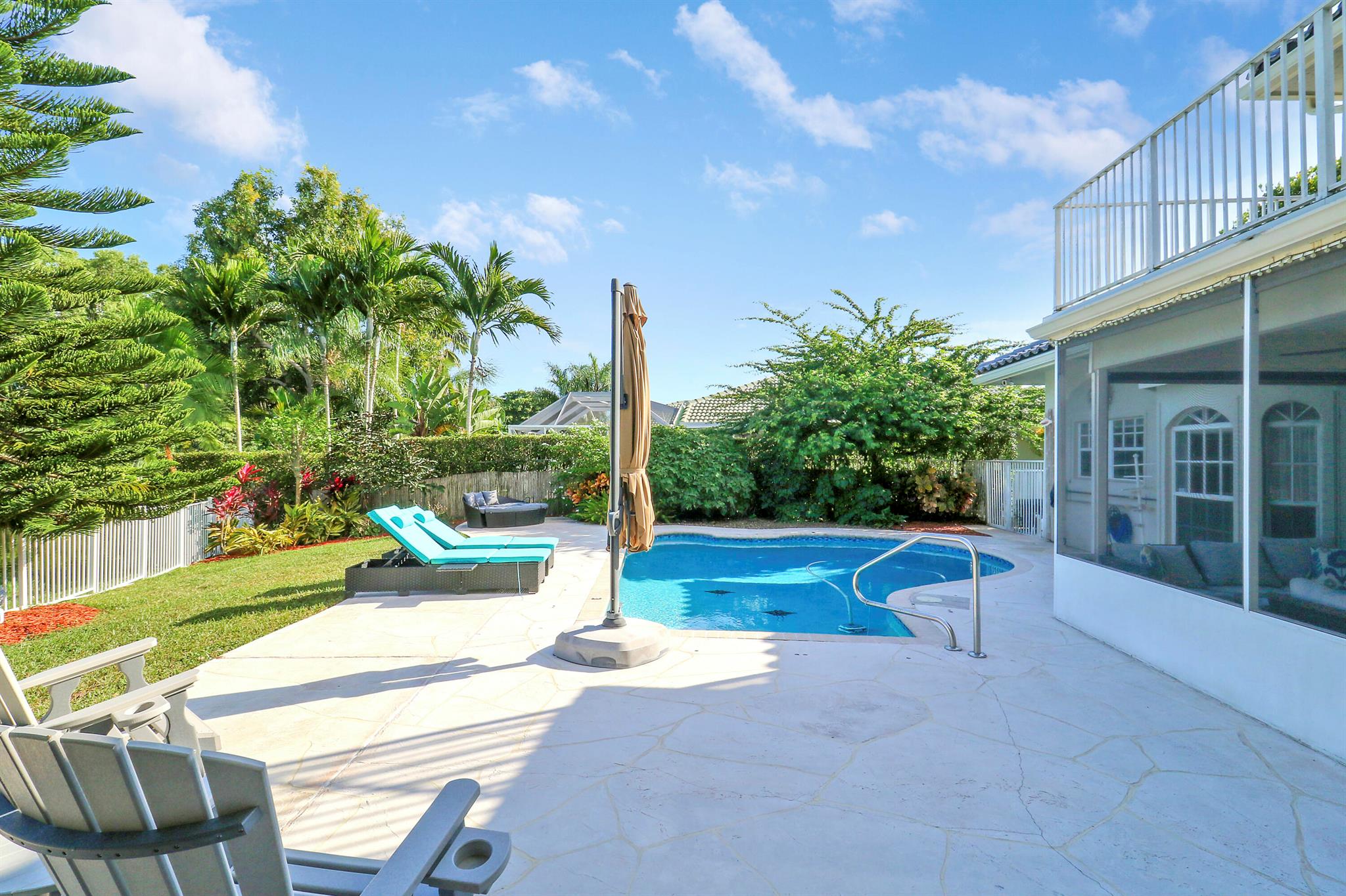 BOYNTON WATERS - Residential