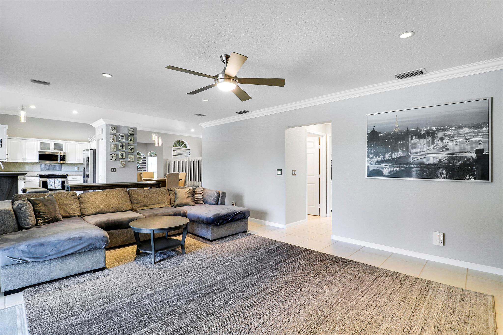 BOYNTON WATERS - Residential