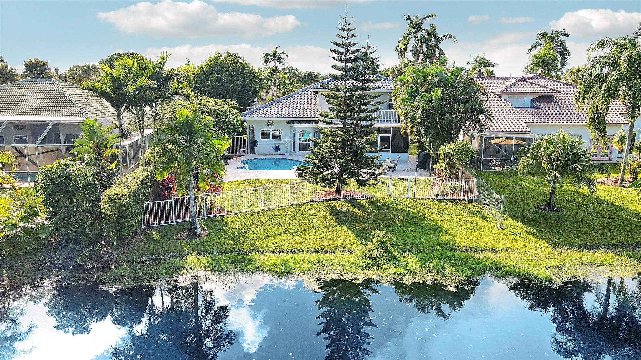 BOYNTON WATERS - Residential