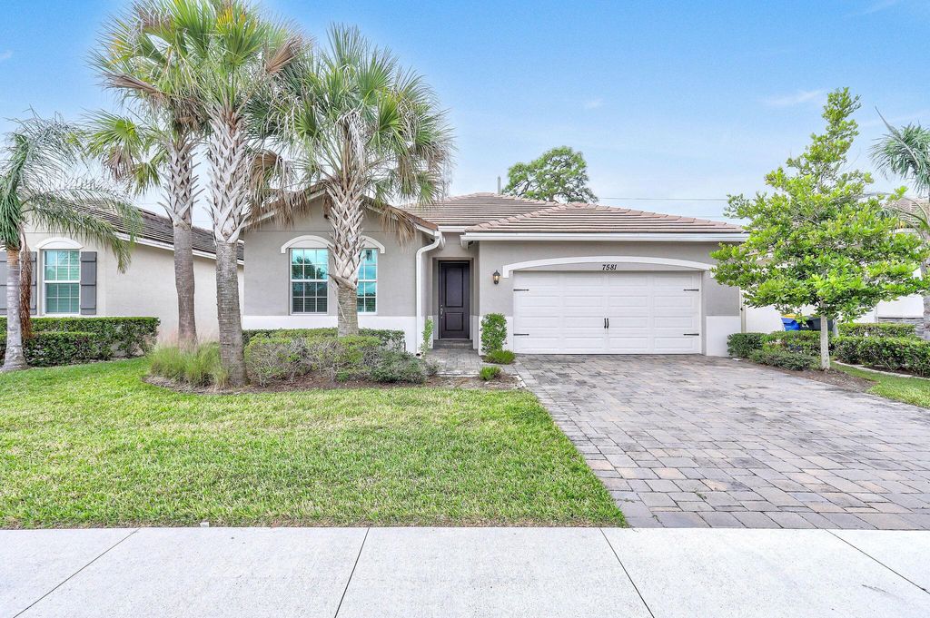Photo of 7581 SW Harbor Cove Drive, Stuart, FL 34997 (MLS # R11039134)