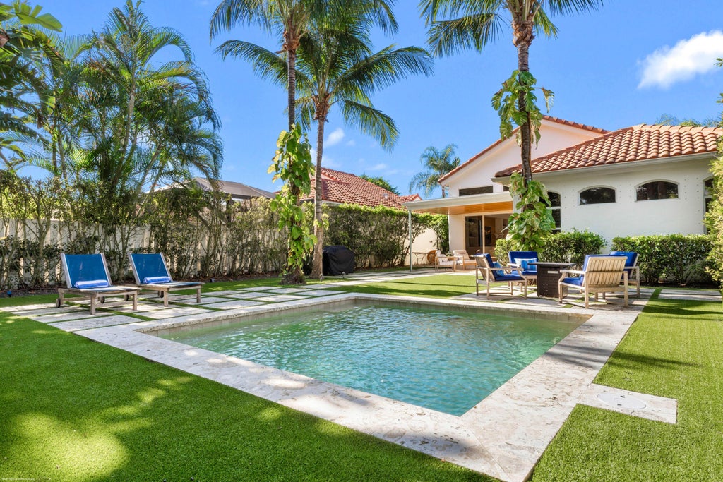 Photo of 12593 Mallet Circle, Wellington, FL 33414 (MLS # B26065929)