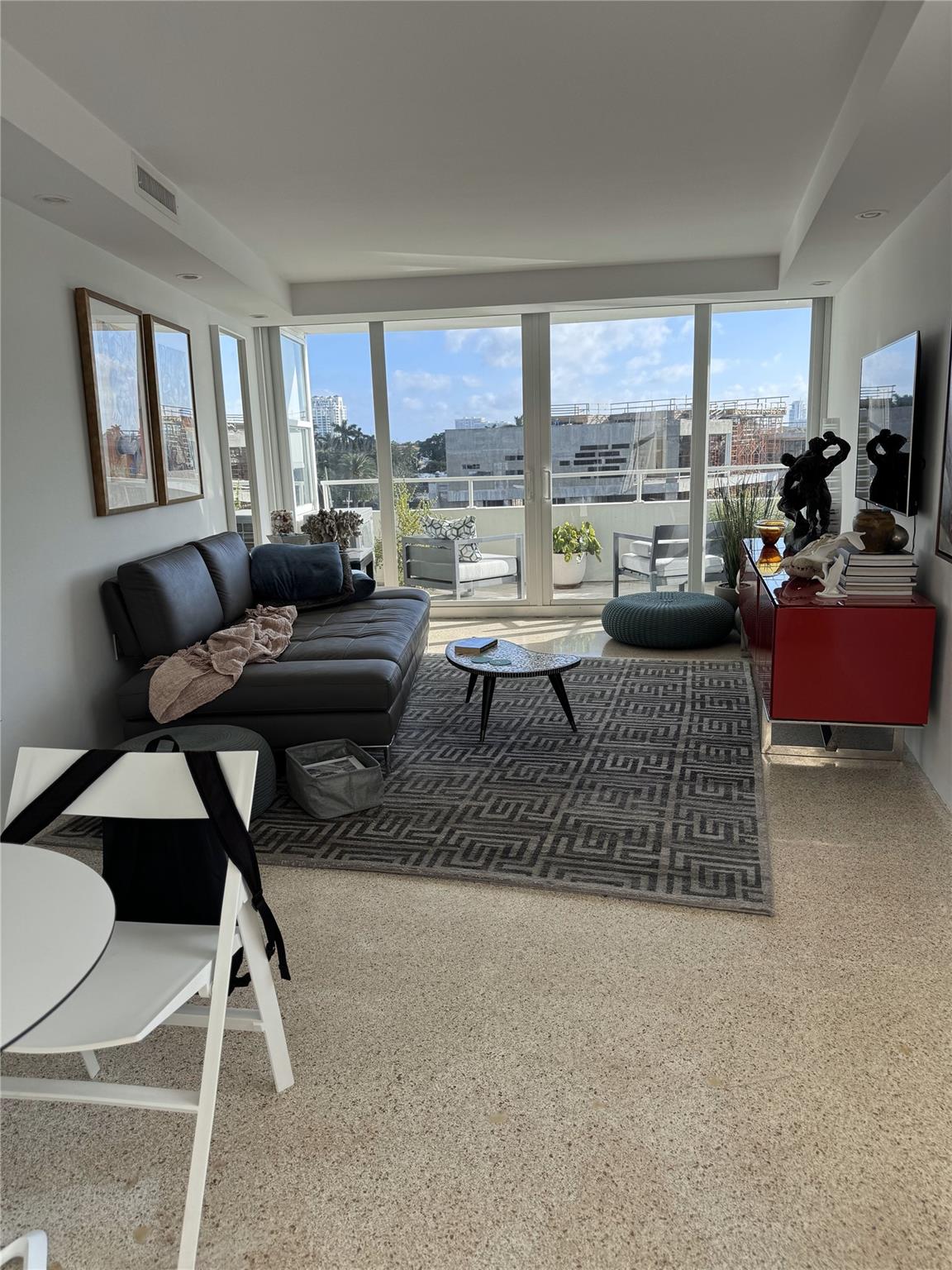 401 SE 25th Ave 401